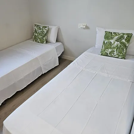 Hidden Paradise فيلة